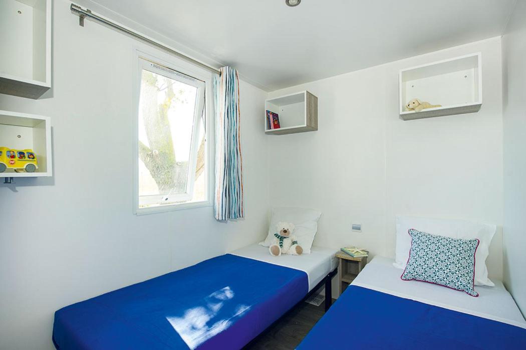 צ'סנטיקו Vacanceselect Mobil Homes - Camping Pineta Sul Mare Camping Village מראה חיצוני תמונה