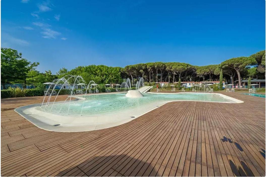 צ'סנטיקו Vacanceselect Mobil Homes - Camping Pineta Sul Mare Camping Village מראה חיצוני תמונה