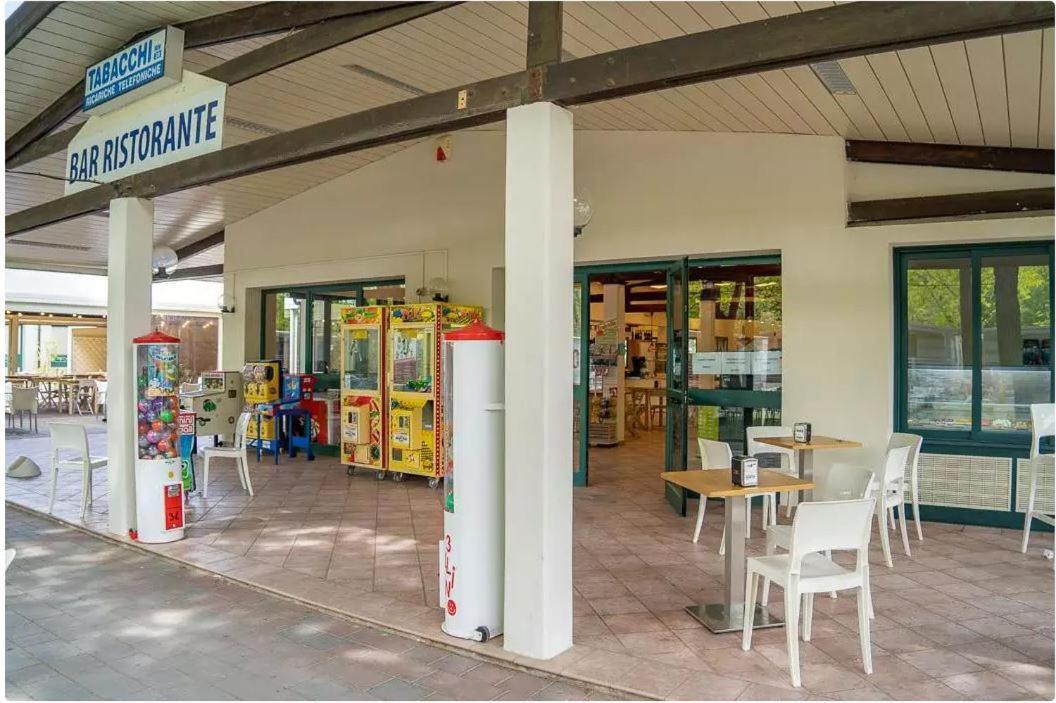 צ'סנטיקו Vacanceselect Mobil Homes - Camping Pineta Sul Mare Camping Village מראה חיצוני תמונה