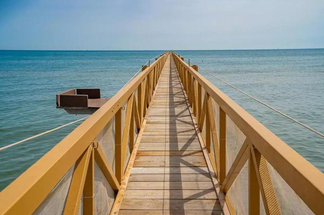 צ'סנטיקו Vacanceselect Mobil Homes - Camping Pineta Sul Mare Camping Village מראה חיצוני תמונה